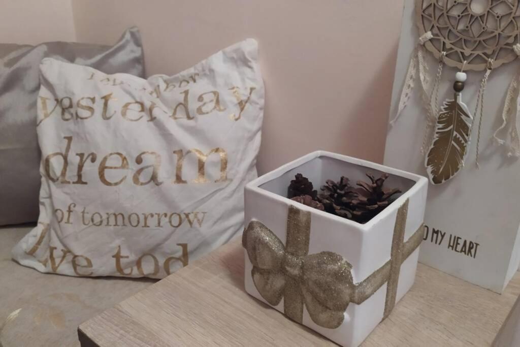 Lovely Center 1bd, 1bt Apartament