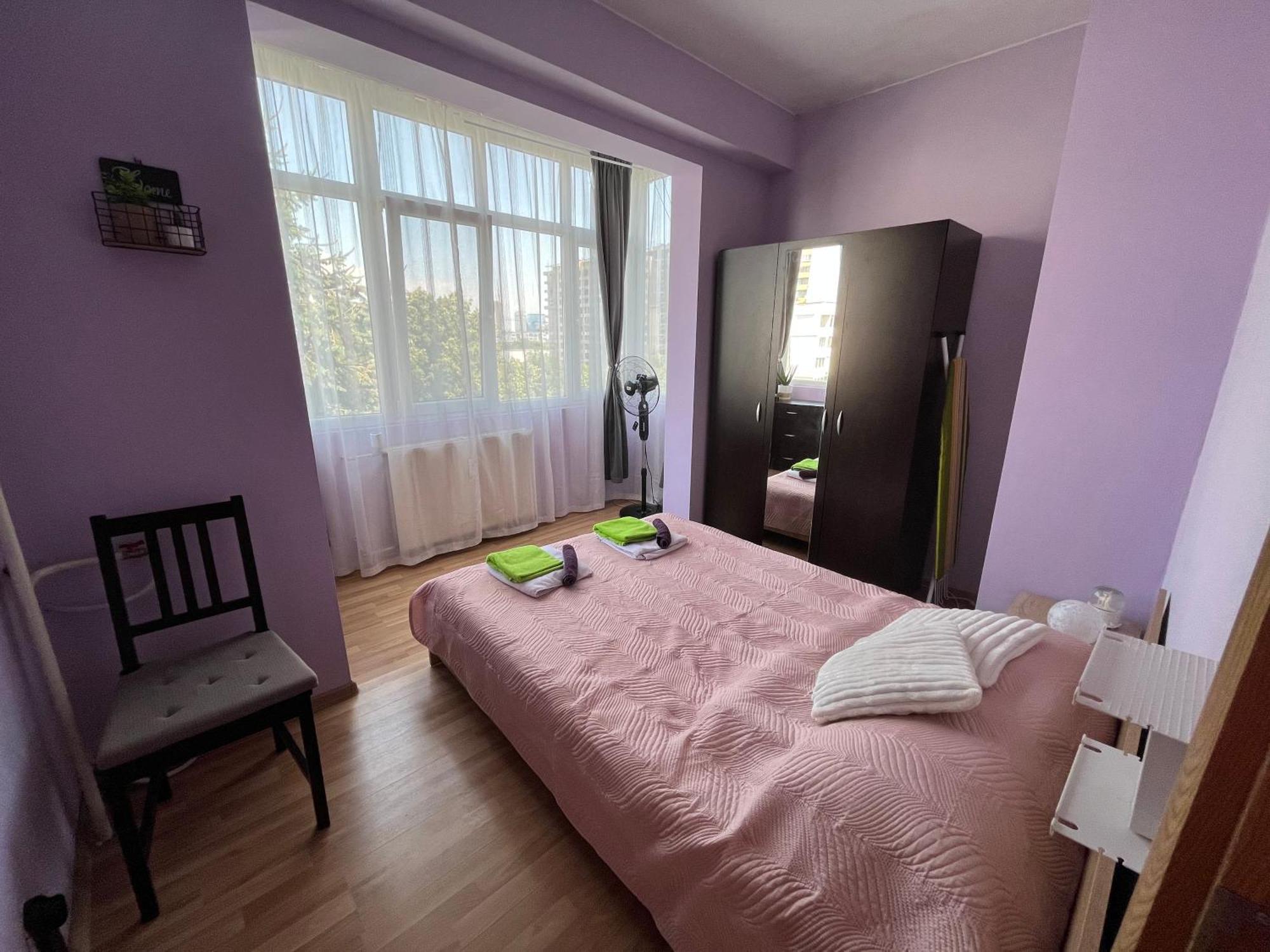Lovely Center 1bd, 1bt Apartament *